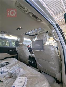 تۆیۆتا لاند کروزەر